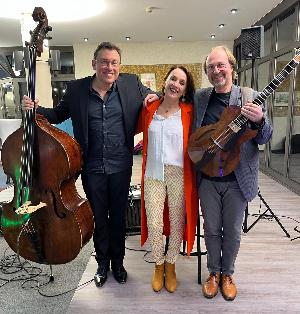 JAZZhochDREI